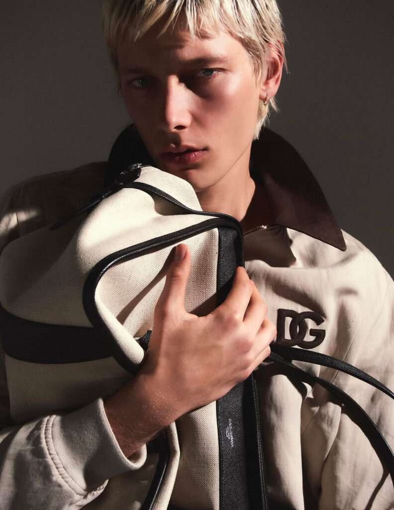 style magazine - photographer nicola pagano - fashion photographer - styling carlo ortenzi - w-mmanagement - milano - agency