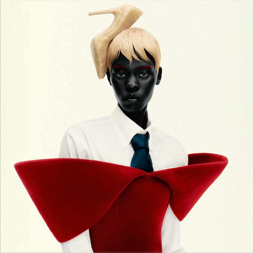 l'officiel italia - photographer Bohdan Bohdanov - styling giulia martinelli - w-mmanagement - wm-artist management - milano