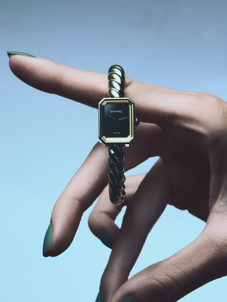 amica - photographer marco gazza - styling vanessa giudici - manicure carlotta saettone - w-mmanagement - wm-artist management - milano - agency