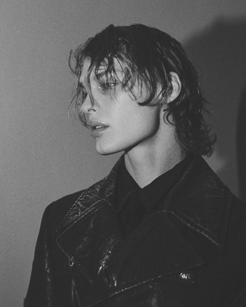 the collector magazine - photographer simone paccini - styling francesco mautone - makeup amy kourouma - w-mmanagement - milano