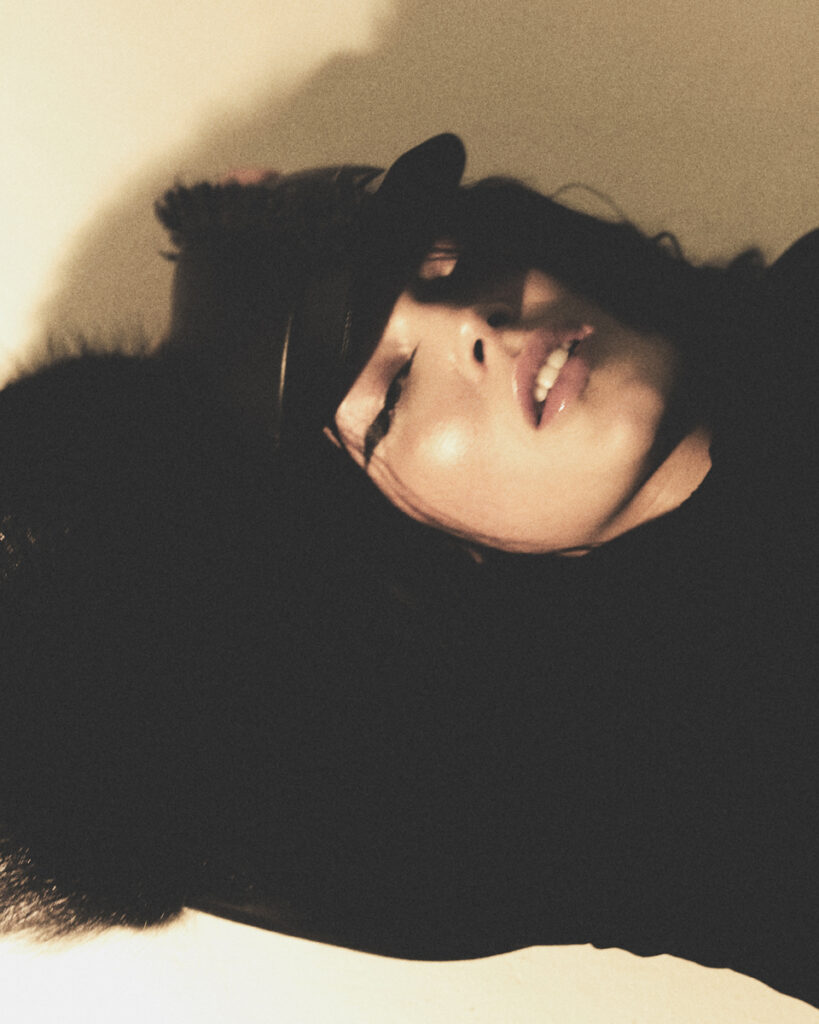 the collector magazine - photographer simone paccini - styling francesco mautone - makeup amy kourouma - w-mmanagement - milano