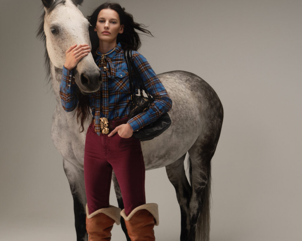 mytheresa - chloe - photographer Arnaud Lajeunie - model Amanda Murphy - makeup ricky morandin - w-mmanagement - milano - agency